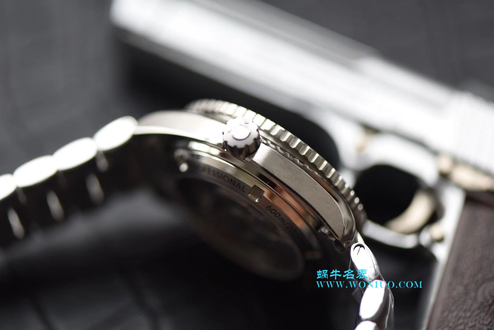 VSOMEGA Seamaster 超A复刻高仿手表 海洋宇宙600米232.30.42.21.01.003 wrist watch  / M336