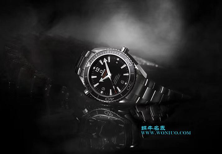 VSOMEGA Seamaster 超A复刻高仿手表 海洋宇宙600米232.30.42.21.01.003 wrist watch  / M336