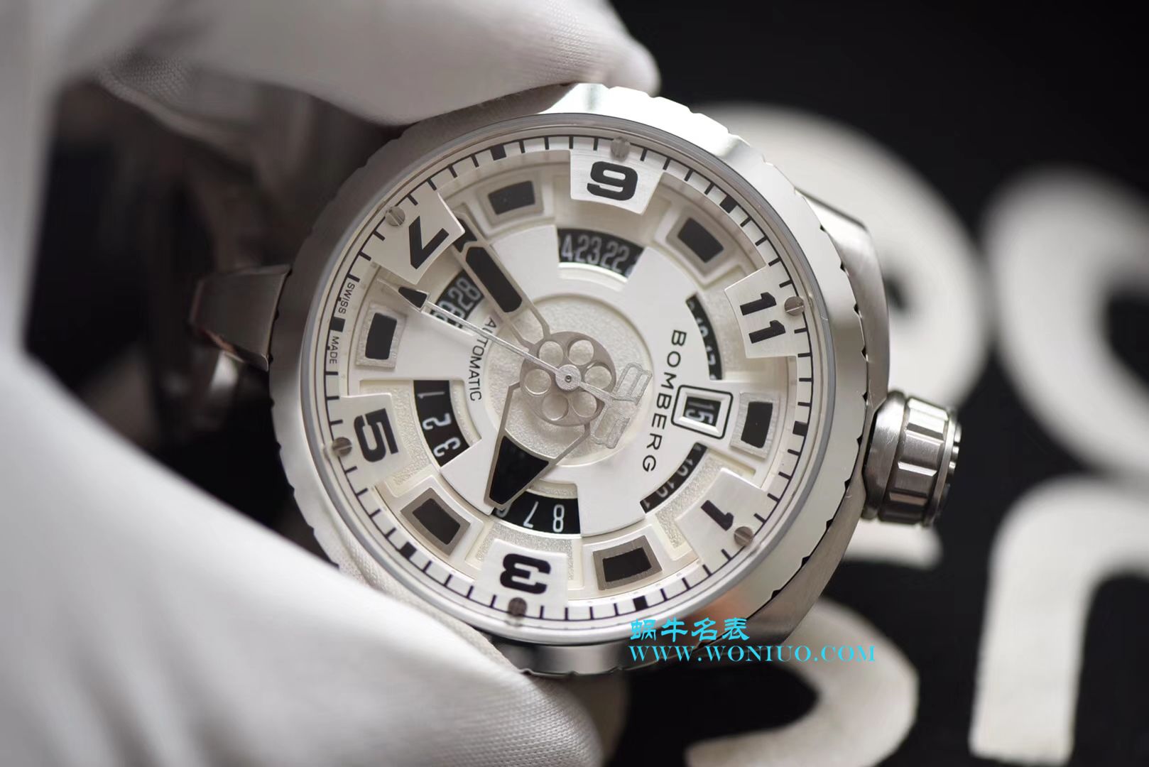 BB FACTORY 巧思之作【一表两用 奇思妙构】BBF出品BOMBERG BOLD系列 wrist watch 劲酷登场， / BB002