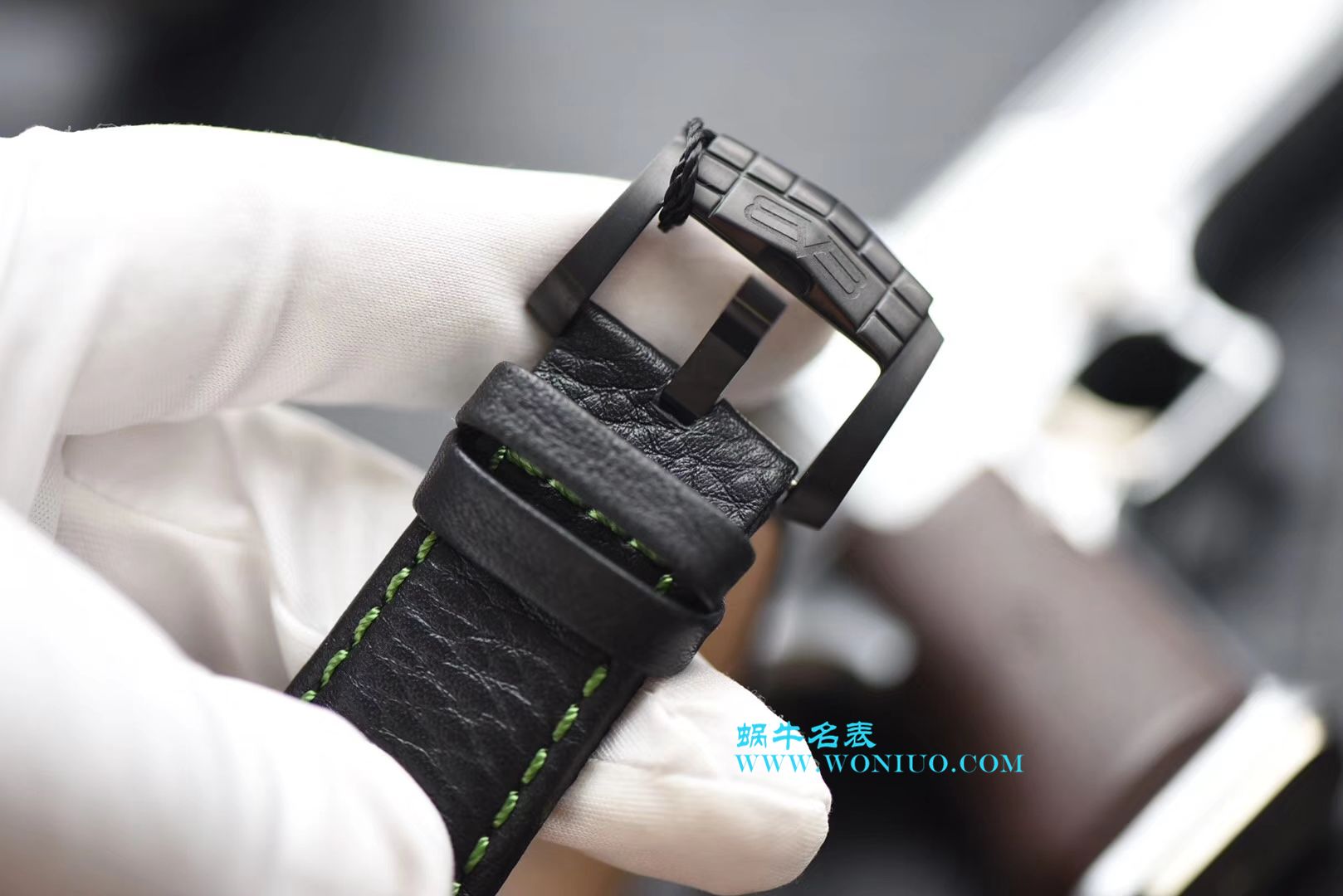 BB FACTORY 巧思之作【一表两用 奇思妙构】BBF出品BOMBERG BOLD系列 wrist watch 劲酷登场， / BB002