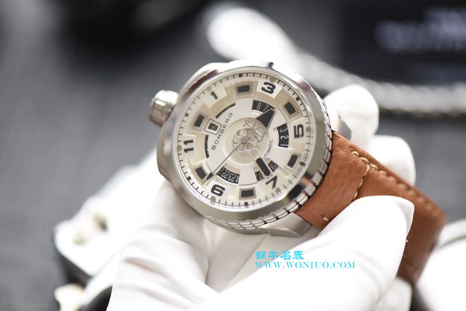 BB FACTORY 巧思之作【一表两用 奇思妙构】BBF出品BOMBERG BOLD系列 wrist watch 劲酷登场， / BB002