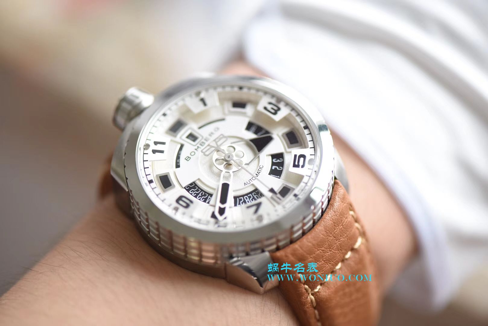 BB FACTORY 巧思之作【一表两用 奇思妙构】BBF出品BOMBERG BOLD系列 wrist watch 劲酷登场， / BB002