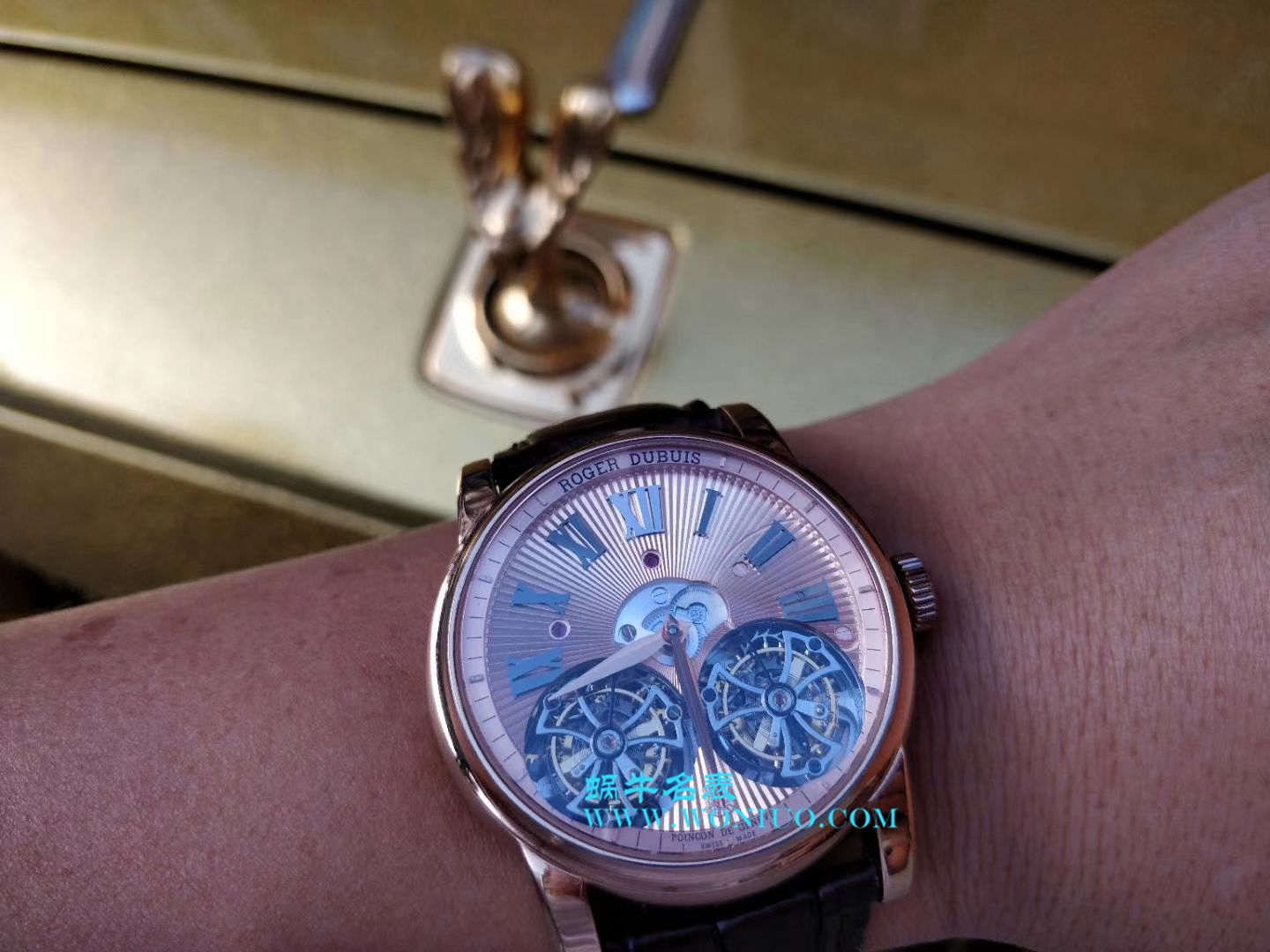 Roger Dubuis致敬系列真双 Tourbillon  行业唯一一款搭载双飞轮的 top 复刻高仿 wrist watch  / LJ022