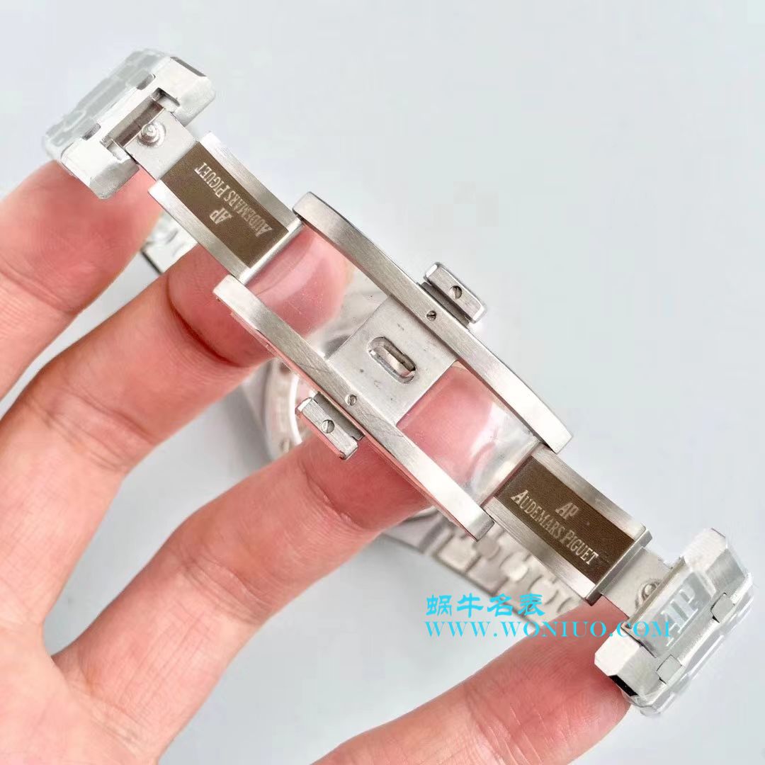 【R8一比一超A高仿】Audemars Piguet 皇家橡树系列26522ST.OO.1220ST.01 wrist watch 、26522OR.OO.1220OR.01、26510ST.OO.1220ST.01 Tourbillon 手表 / AP137