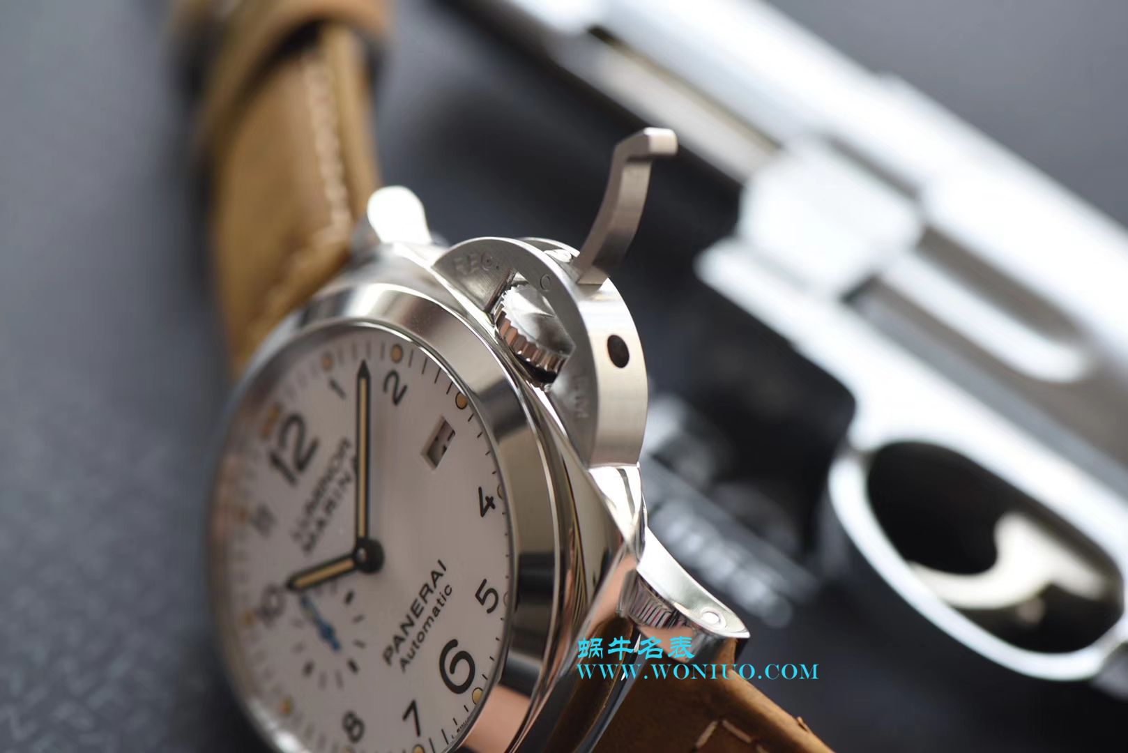 【XF一比一超A复刻高仿手表】Panerai PAM1523 42MM 女款和 PAM1499 44MM男款情侣手表 / PAM1499