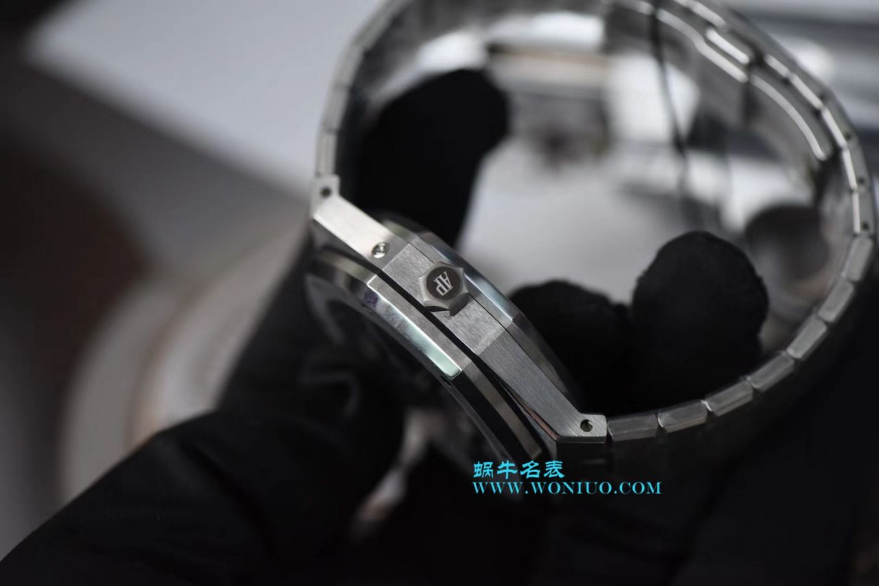 【TWA一比一超A高仿手表】Audemars Piguet 皇家橡树系列26120ST.OO.1220ST.02 wrist watch 蓝色、26120ST.OO.1220ST.01白、26120ST.OO.1220ST.03黑 / AP138