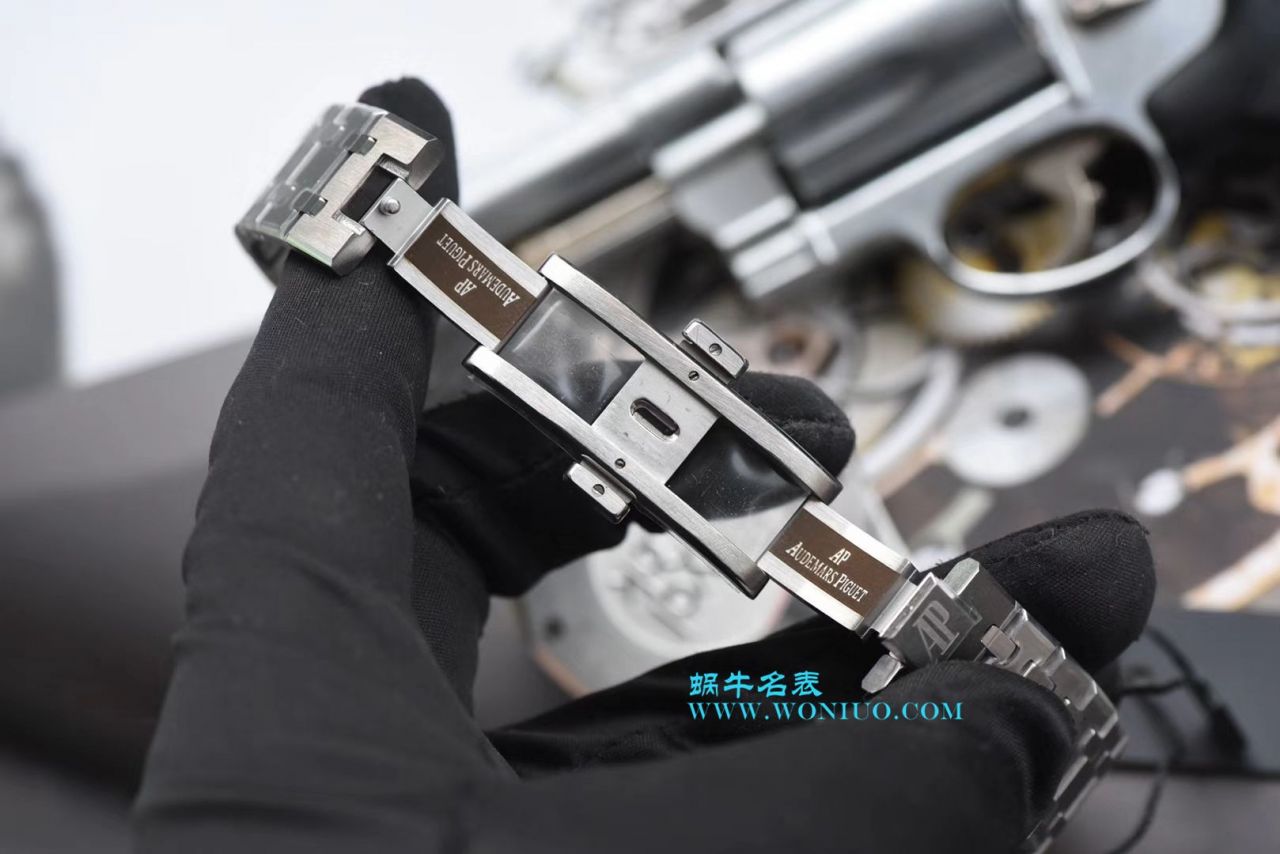 【TWA一比一超A高仿手表】Audemars Piguet 皇家橡树系列26120ST.OO.1220ST.02 wrist watch 蓝色、26120ST.OO.1220ST.01白、26120ST.OO.1220ST.03黑 / AP138