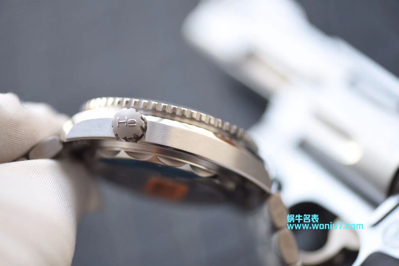 【VS一比一 top 复刻高仿手表】OMEGA海洋宇宙600米215.30.44.21.01.002 wrist watch  / M368