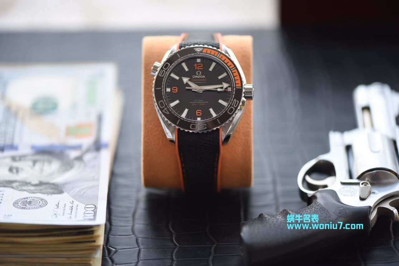 【VS一比一 top 复刻高仿手表】OMEGA海洋宇宙600米215.30.44.21.01.002 wrist watch  / M368