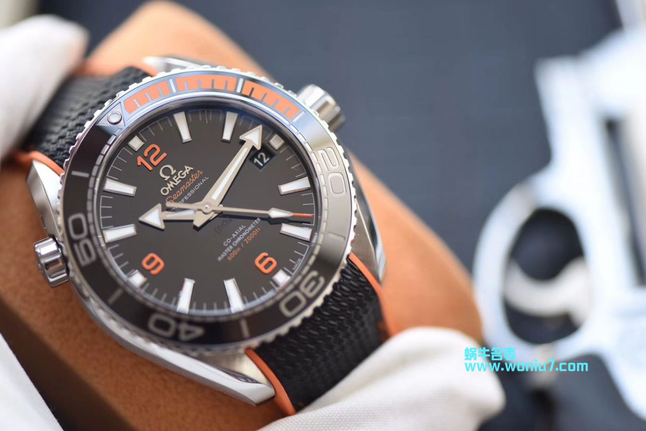 【VS一比一 top 复刻高仿手表】OMEGA海洋宇宙600米215.30.44.21.01.002 wrist watch  / M368