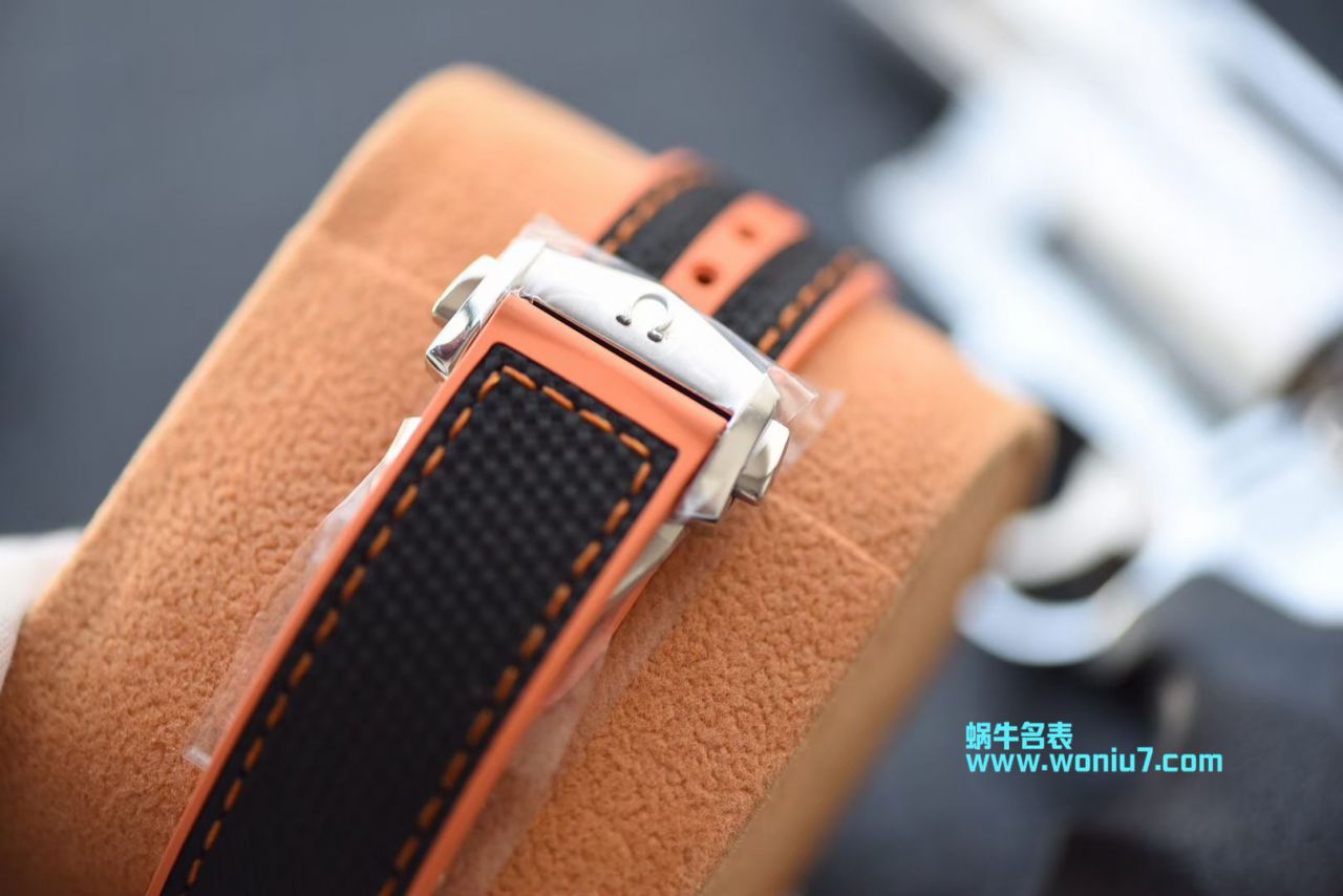 【VS一比一 top 复刻高仿手表】OMEGA海洋宇宙600米215.30.44.21.01.002 wrist watch  / M368