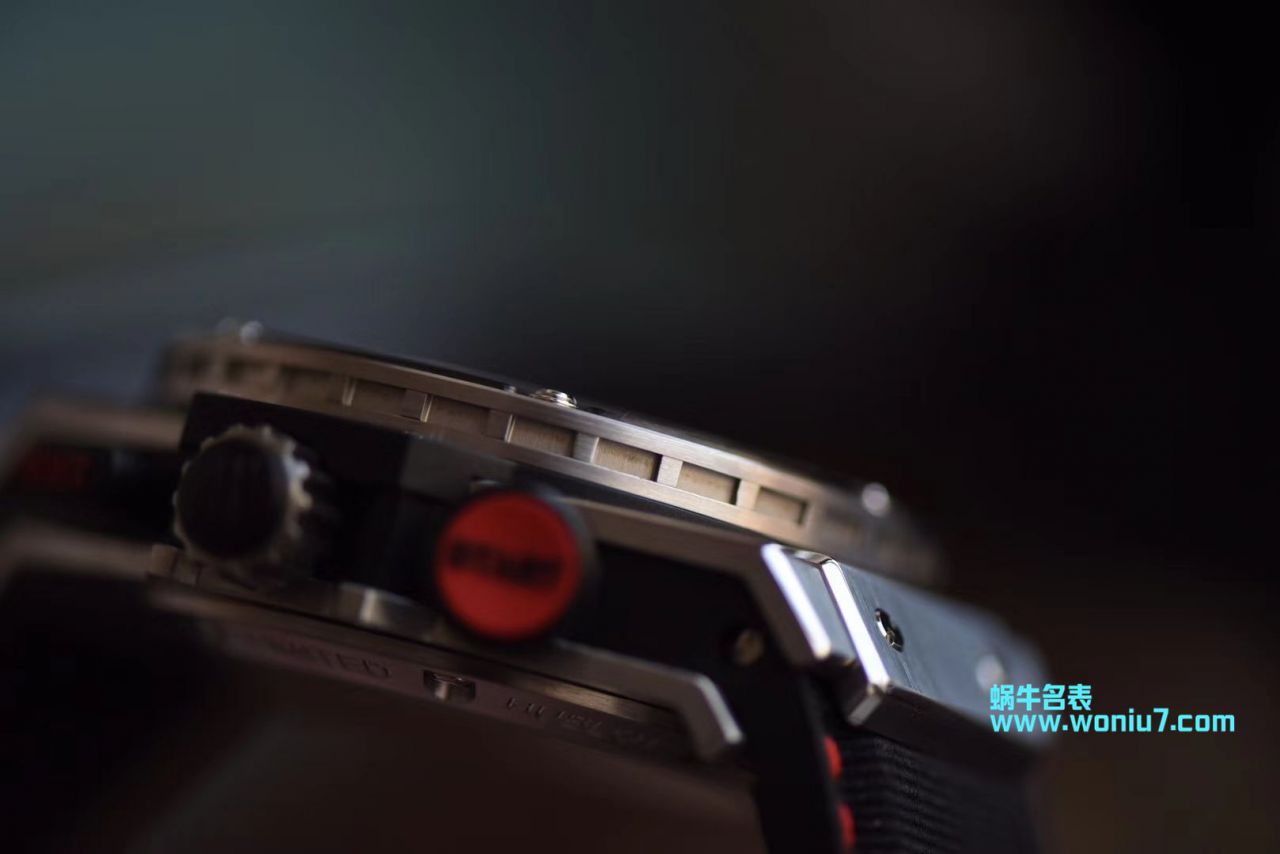 【V6 Factory 一比一超A top 复刻手表】  Hublot  F1 King Power 计时码表 限量版 wrist watch  / YB060