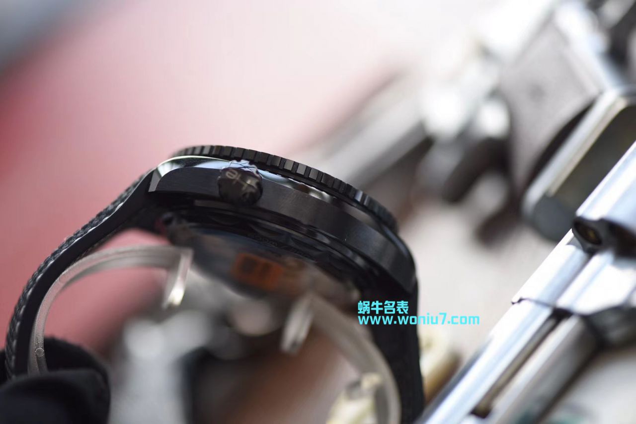 VSOMEGA全黑 Composite 海洋宇宙600米 “深海之黑”一比一超A高仿手表215.92.46.22.01.001 wrist watch  / M370