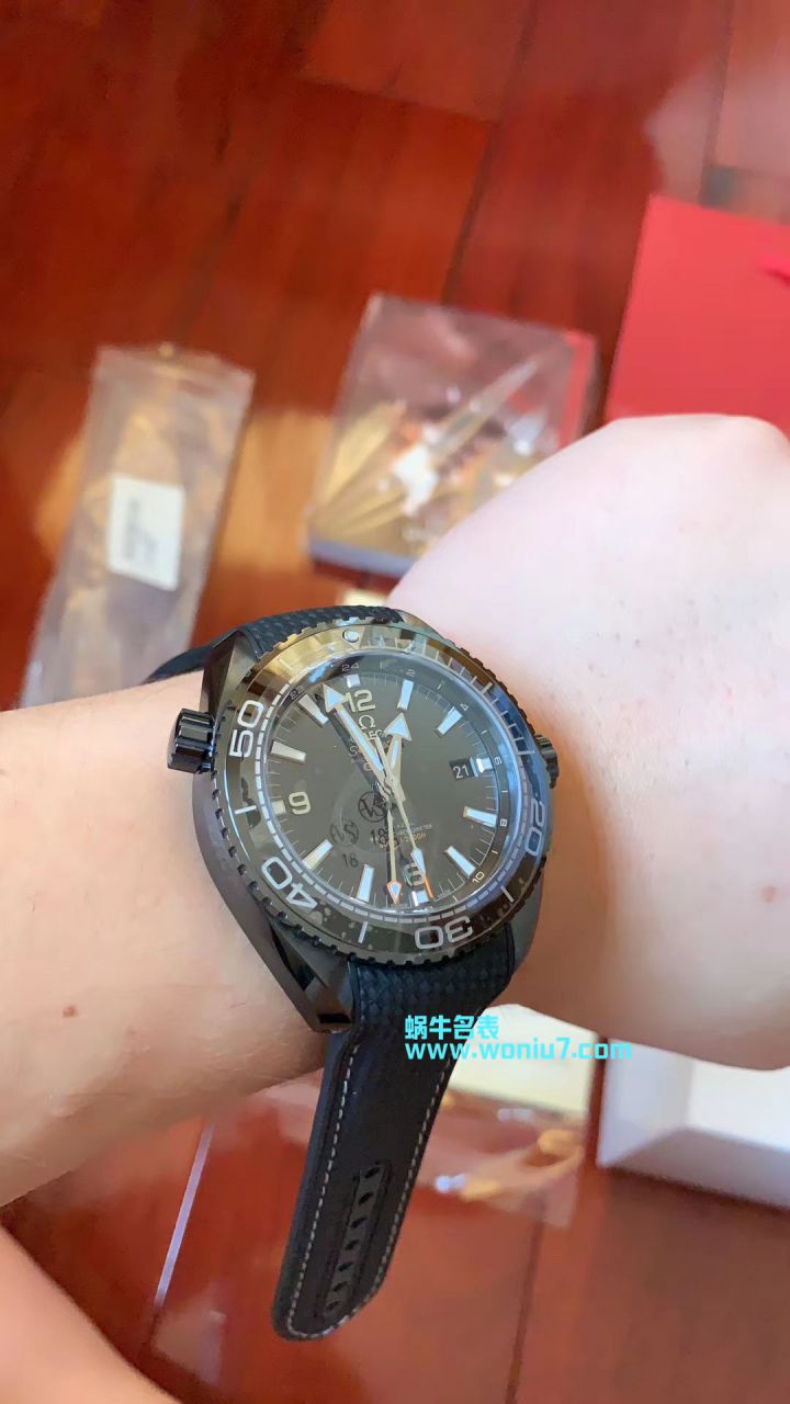 VSOMEGA全黑 Composite 海洋宇宙600米 “深海之黑”一比一超A高仿手表215.92.46.22.01.001 wrist watch  / M370