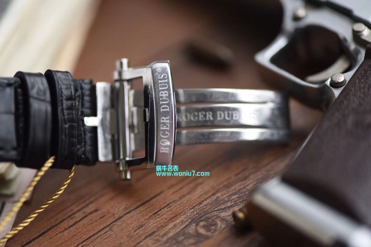 【BBR一比一超A高仿手表】Roger DubuisEXCALIBUR（王者系列）系列RDDBEX0393、RDDBEX0392 Tourbillon  wrist watch  / LJ028