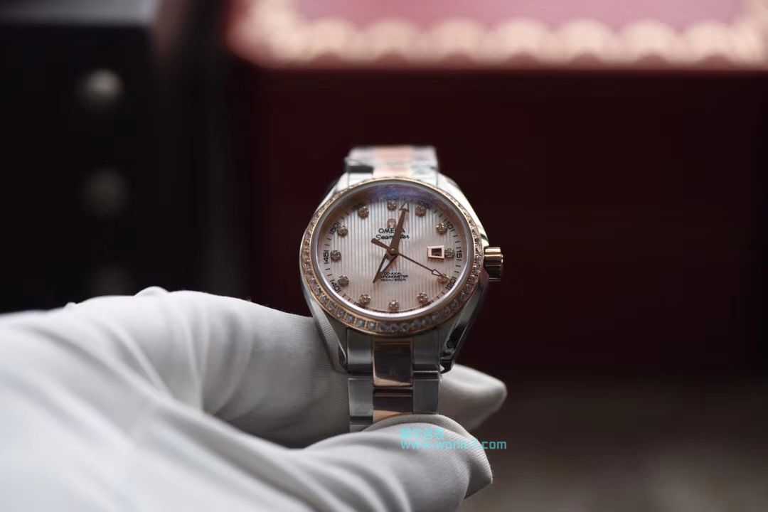 【HBBV6 Factory 1:1 top 复刻手表】OMEGA Seamaster 系列231.20.30.20.06.003女装手表 / MAH245