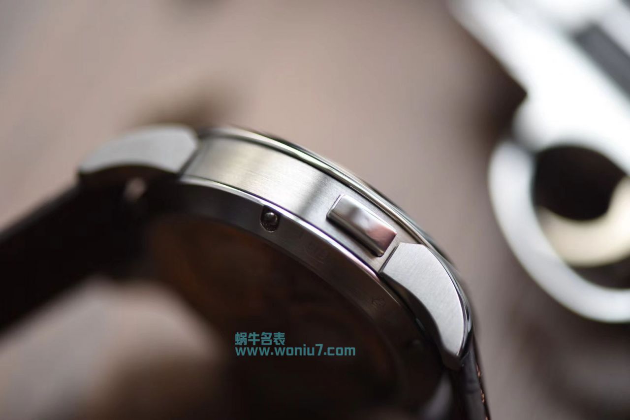 MB&F wrist watch 新玩具 独立制表人作品 / MB&F01