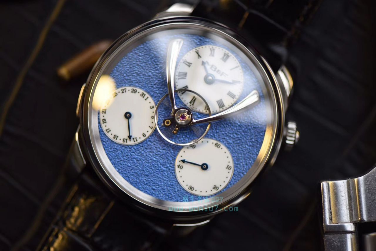MB&F wrist watch 新玩具 独立制表人作品 / MB&F01