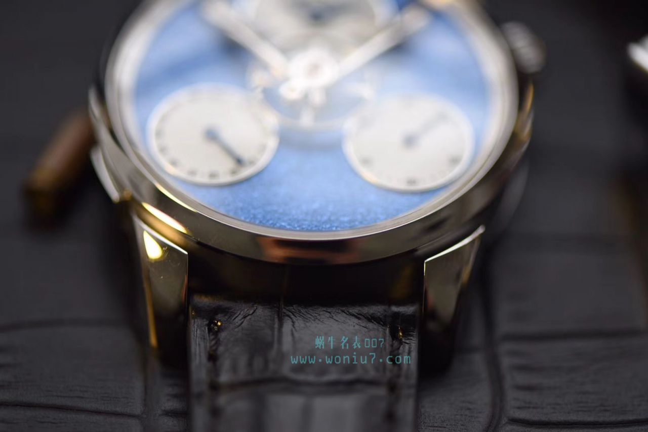 MB&F wrist watch 新玩具 独立制表人作品 / MB&F01