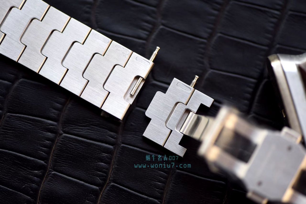 【KOR一比一超A高仿手表】 Cartier   Santos 系列W20099C4 wrist watch  / K186