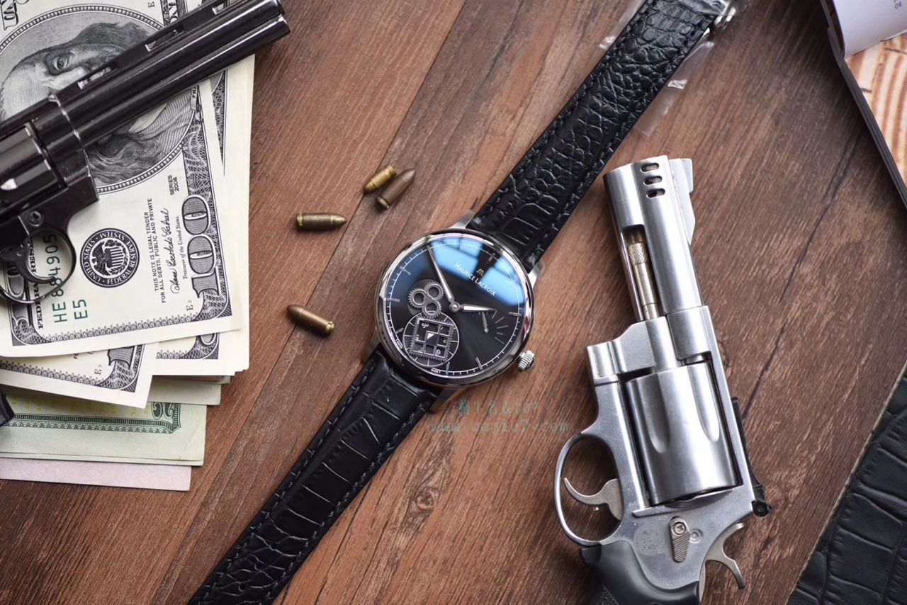 AM新品、最新艾美 方轮经典 wrist watch  MP7158-SS001-301-1黑面、MP7158-SS001-101-1白面 / AIMEI001