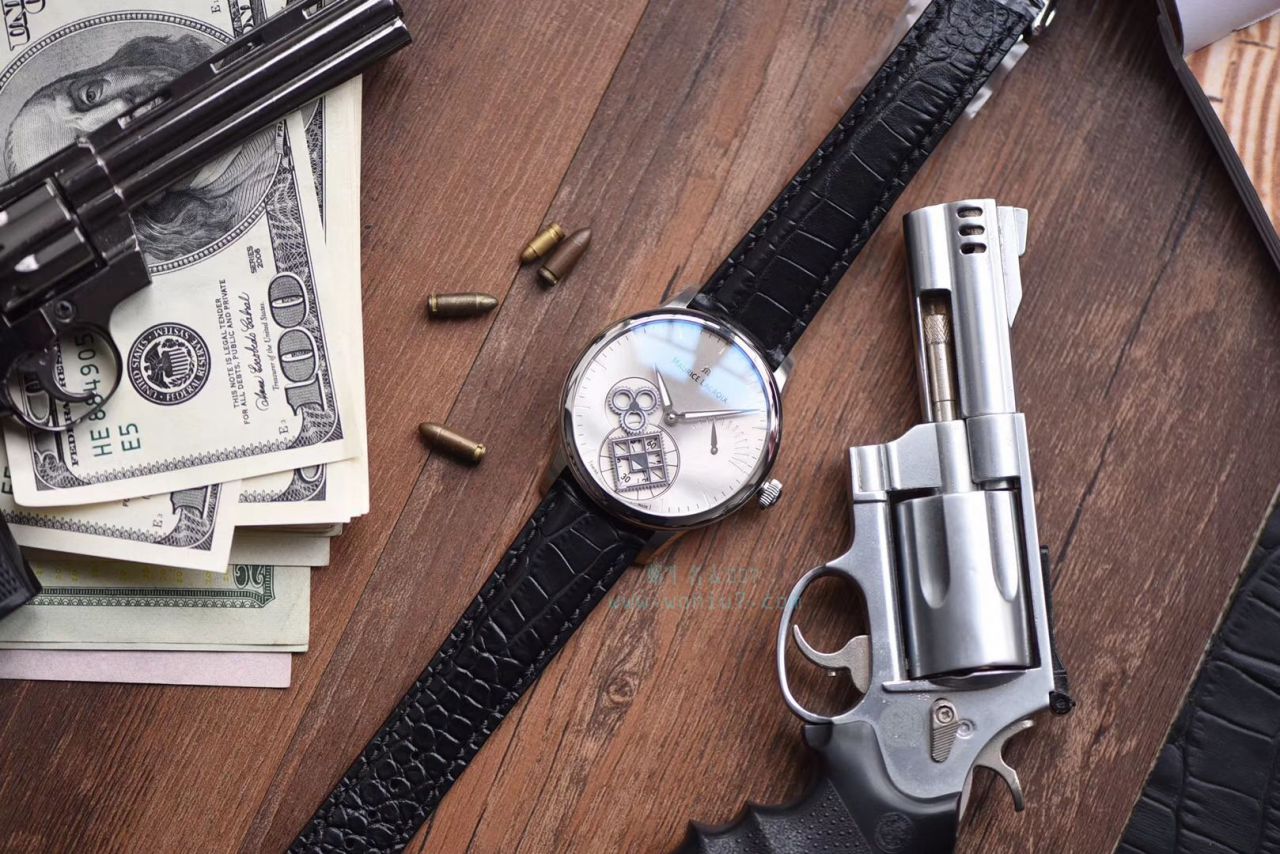 AM新品、最新艾美 方轮经典 wrist watch  MP7158-SS001-301-1黑面、MP7158-SS001-101-1白面 / AIMEI001