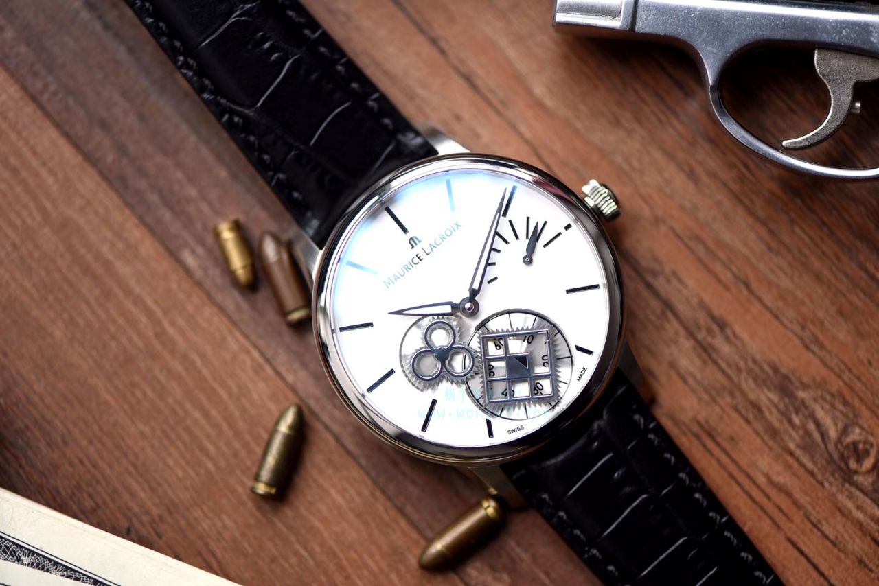 AM新品、最新艾美 方轮经典 wrist watch  MP7158-SS001-301-1黑面、MP7158-SS001-101-1白面 / AIMEI001