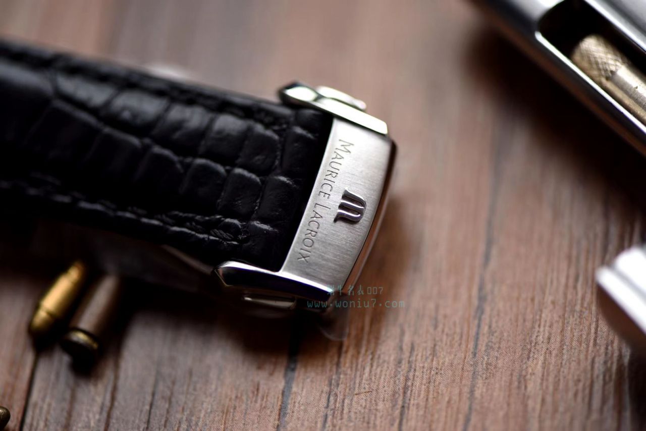 AM新品、最新艾美 方轮经典 wrist watch  MP7158-SS001-301-1黑面、MP7158-SS001-101-1白面 / AIMEI001