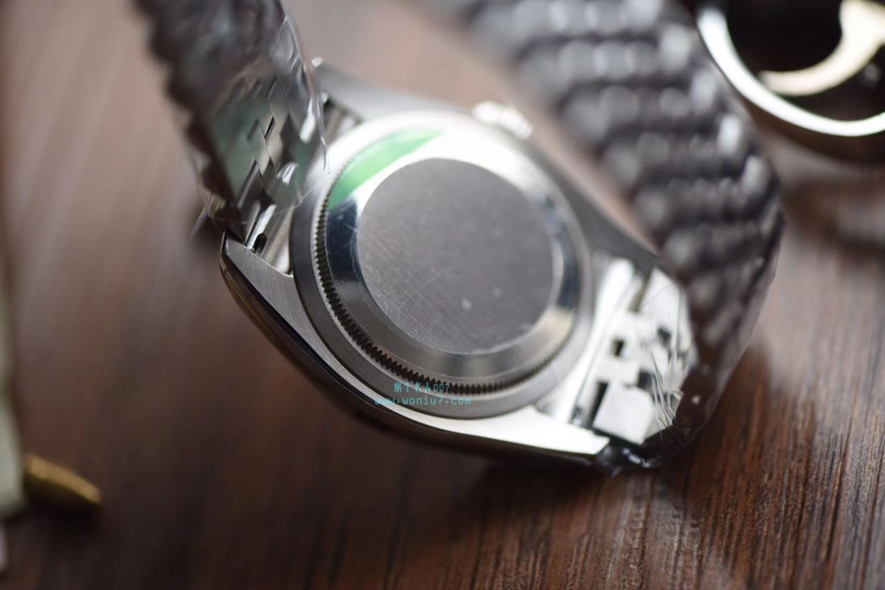  Rolex   Datejust 系列116234-63200黑罗马盘 wrist watch 【AR1:1超A克隆高仿手表】 / R265