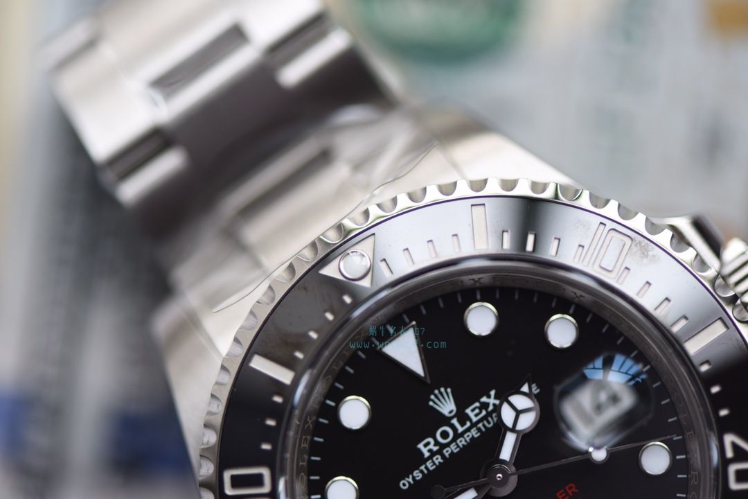 【独家 Video analysis AR一比一超A高仿手表】 Rolex ROLEX海使型系列Rolex Sea-Dweller 50周年126600 单红43毫米 wrist watch  / RBG194