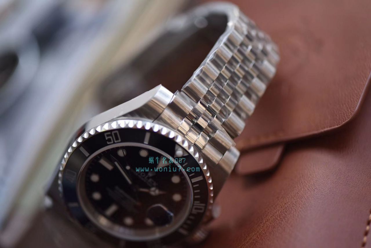 【V9 Factory 出品，搭配五珠链】 Rolex  Submariner 型 top 复刻高仿116610LN-97200 黑盘 wrist watch ( Submariner )、116610LV-97200 绿盘 wrist watch ( Submariner ) / R268