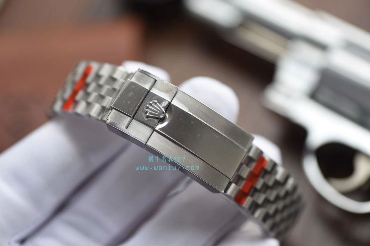 【V9 Factory 出品，搭配五珠链】 Rolex  Submariner 型 top 复刻高仿116610LN-97200 黑盘 wrist watch ( Submariner )、116610LV-97200 绿盘 wrist watch ( Submariner ) / R268