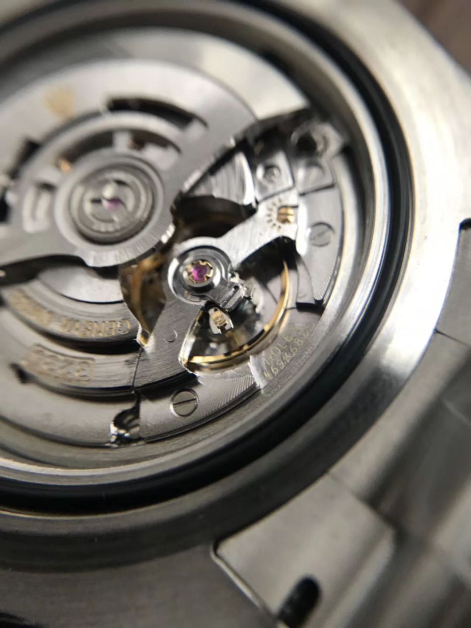 【N Factory 放大招～超级神器】 Rolex  top 复刻高仿手表海使型系列单红126600 wrist watch  / R269