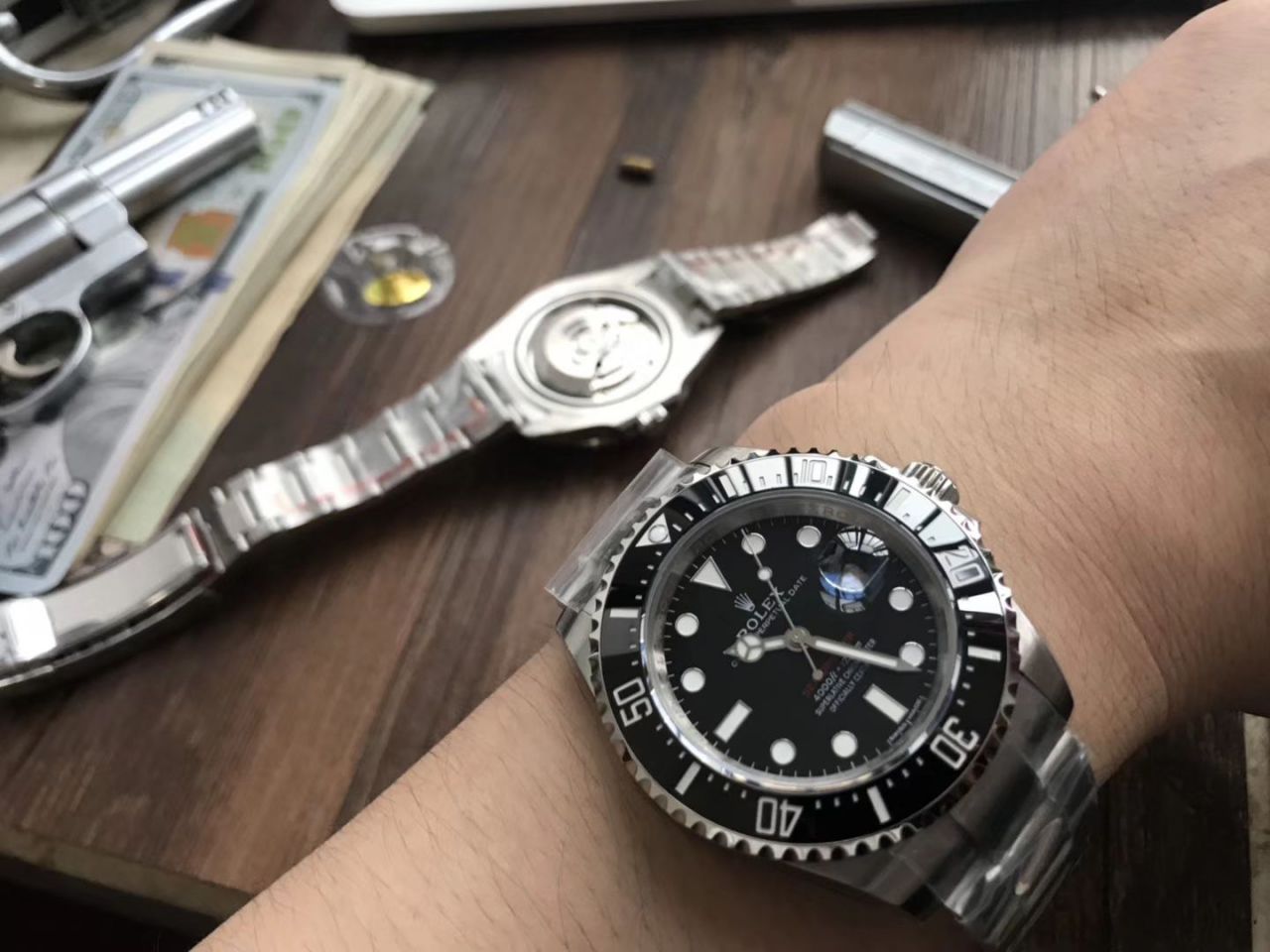 【N Factory 放大招～超级神器】 Rolex  top 复刻高仿手表海使型系列单红126600 wrist watch  / R269