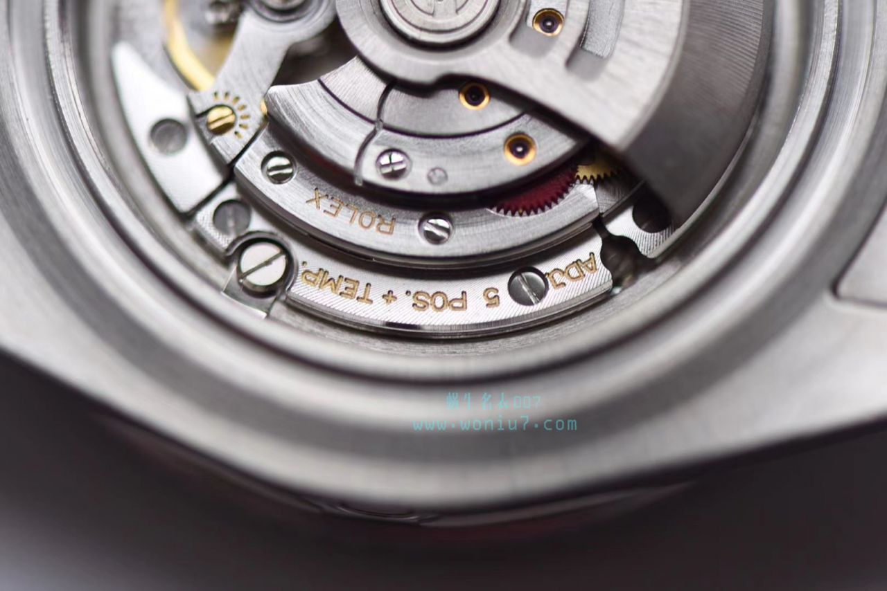【N Factory 放大招～超级神器】 Rolex  top 复刻高仿手表海使型系列单红126600 wrist watch  / R269