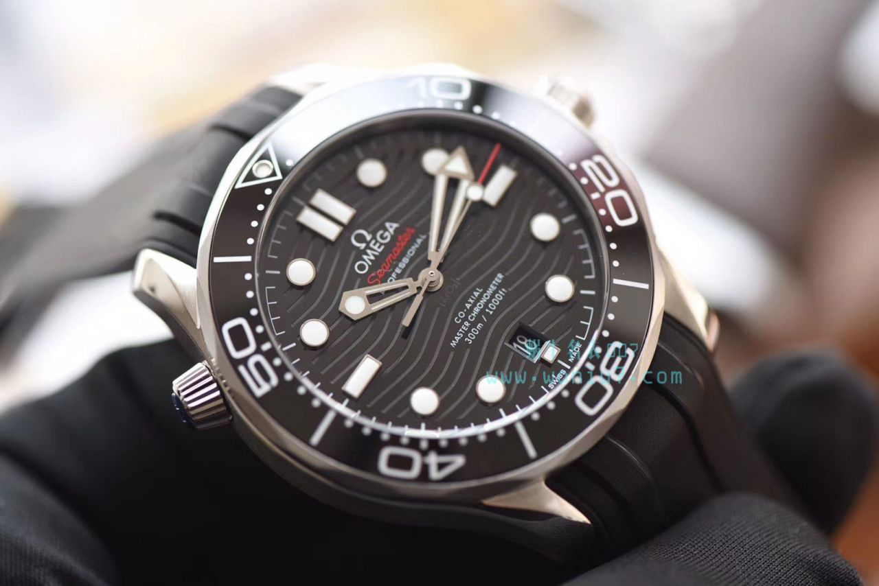 【VS1:1超A高仿手表】OMEGA Seamaster 系列210.32.42.20.01.001 wrist watch  / M377