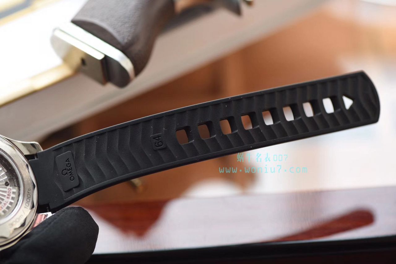 【VS1:1超A高仿手表】OMEGA Seamaster 系列210.32.42.20.01.001 wrist watch  / M377