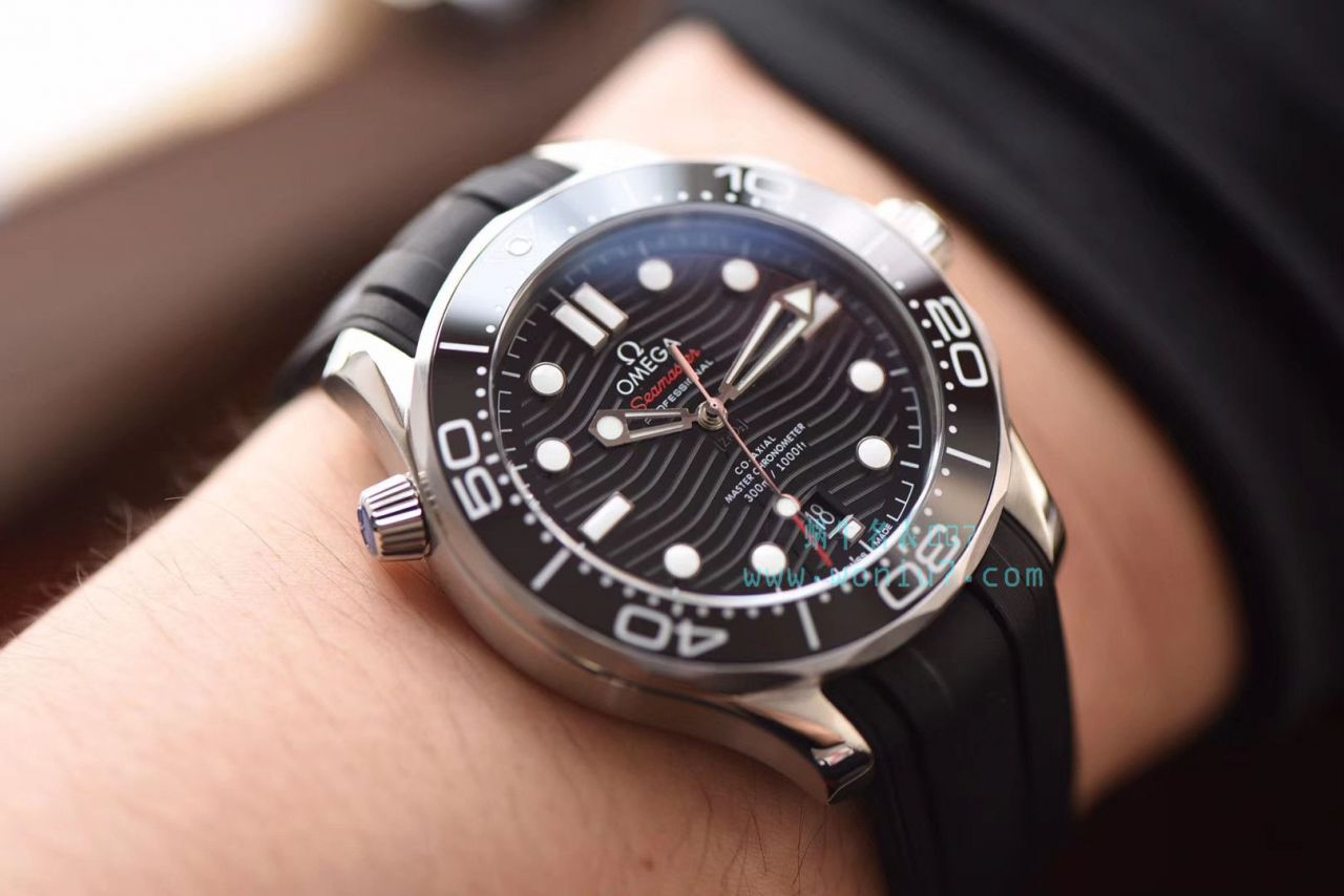 【VS1:1超A高仿手表】OMEGA Seamaster 系列210.32.42.20.01.001 wrist watch  / M377