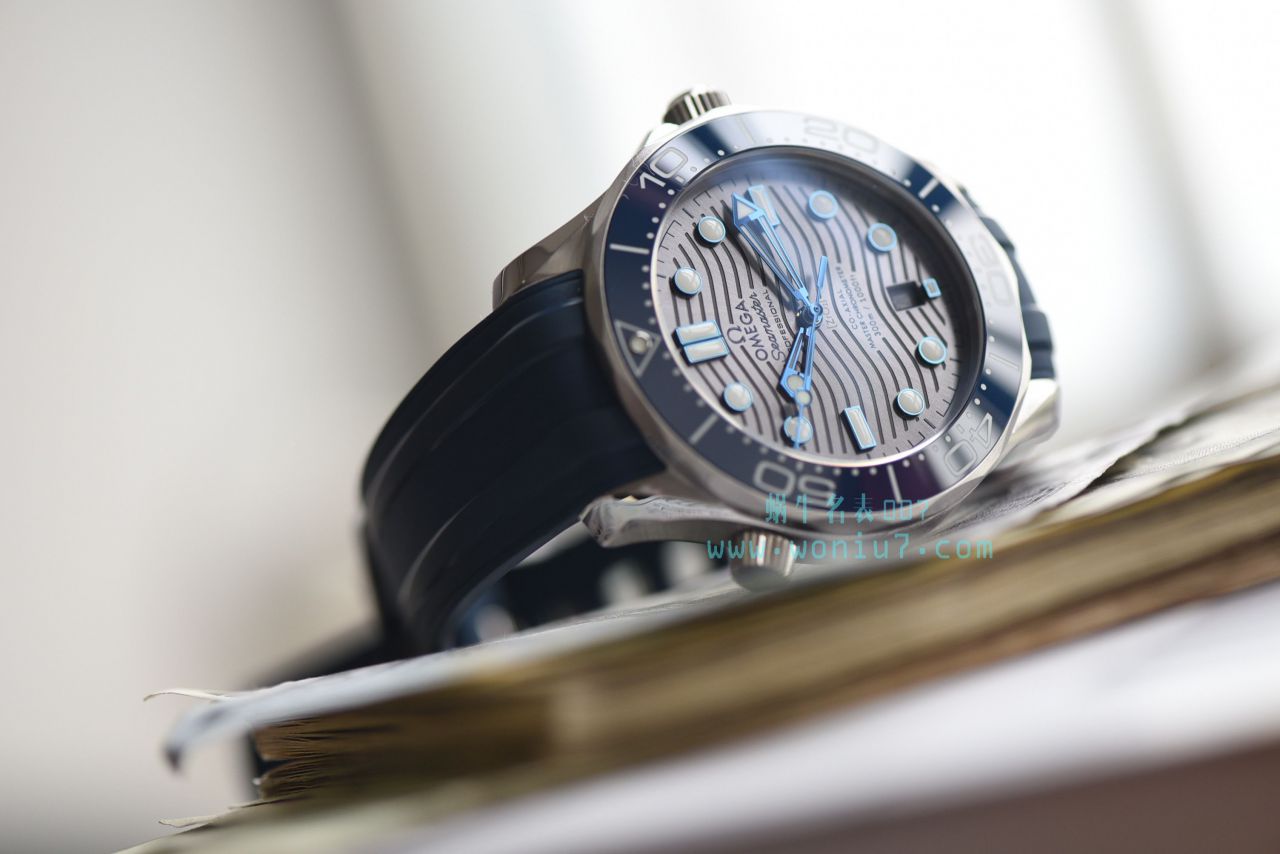 【VS一比一 top 复刻高仿手表】OMEGA Seamaster 系列210.32.42.20.06.001 wrist watch  / M376