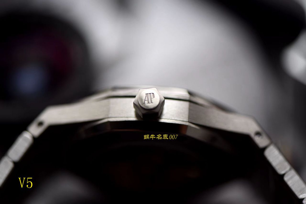 【JF一比一超A高仿手表】Audemars Piguet 皇家橡树系列15400ST.OO.1220ST.04 wrist watch  / AP129