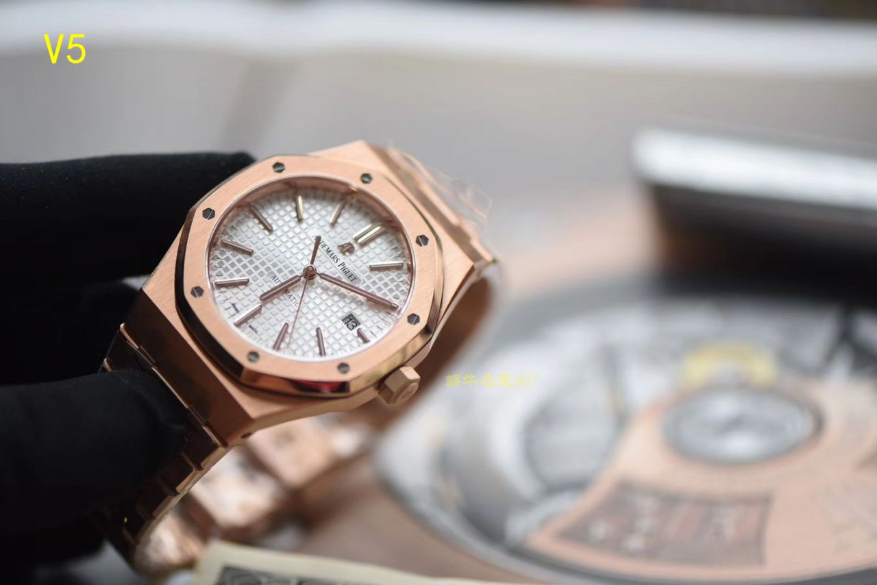 【JF Factory 1:1复刻高仿手表】Audemars Piguet 皇家橡树系列15400OR.OO.D002CR.01 wrist watch 《真皮 watchband  款》 / AP015