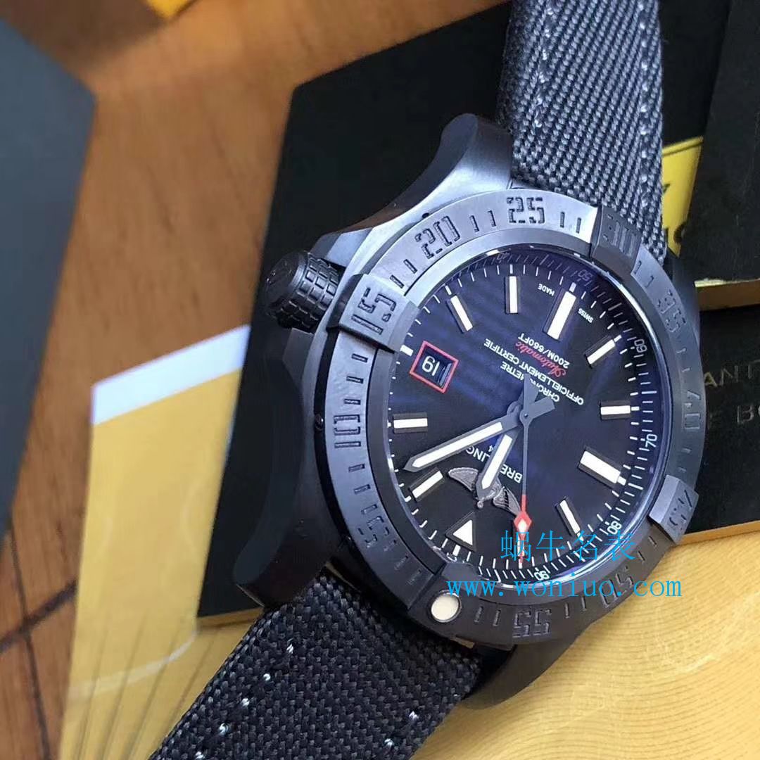 【 Video analysis 专柜原单 Breitling 复仇者黑鸟】 Breitling 机械计时系列V1731110/BD74/109W/M20BASA.1 wrist watch  / BL093