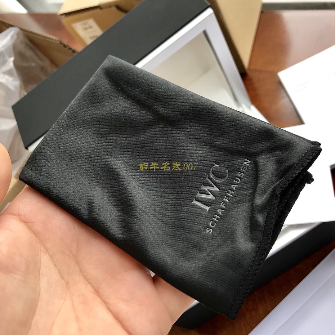 渠道出口订单！原封！缺个经销商印章就是正品！大名鼎鼎的IWC IWC 表柏涛菲诺系列IW356517 wrist watch  / WG193