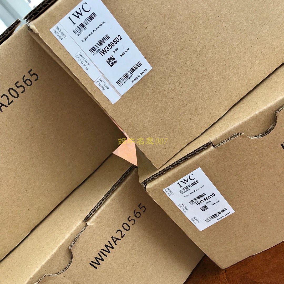 渠道出口订单！原封！缺个经销商印章就是正品！大名鼎鼎的IWC IWC 表柏涛菲诺系列IW356517 wrist watch  / WG193