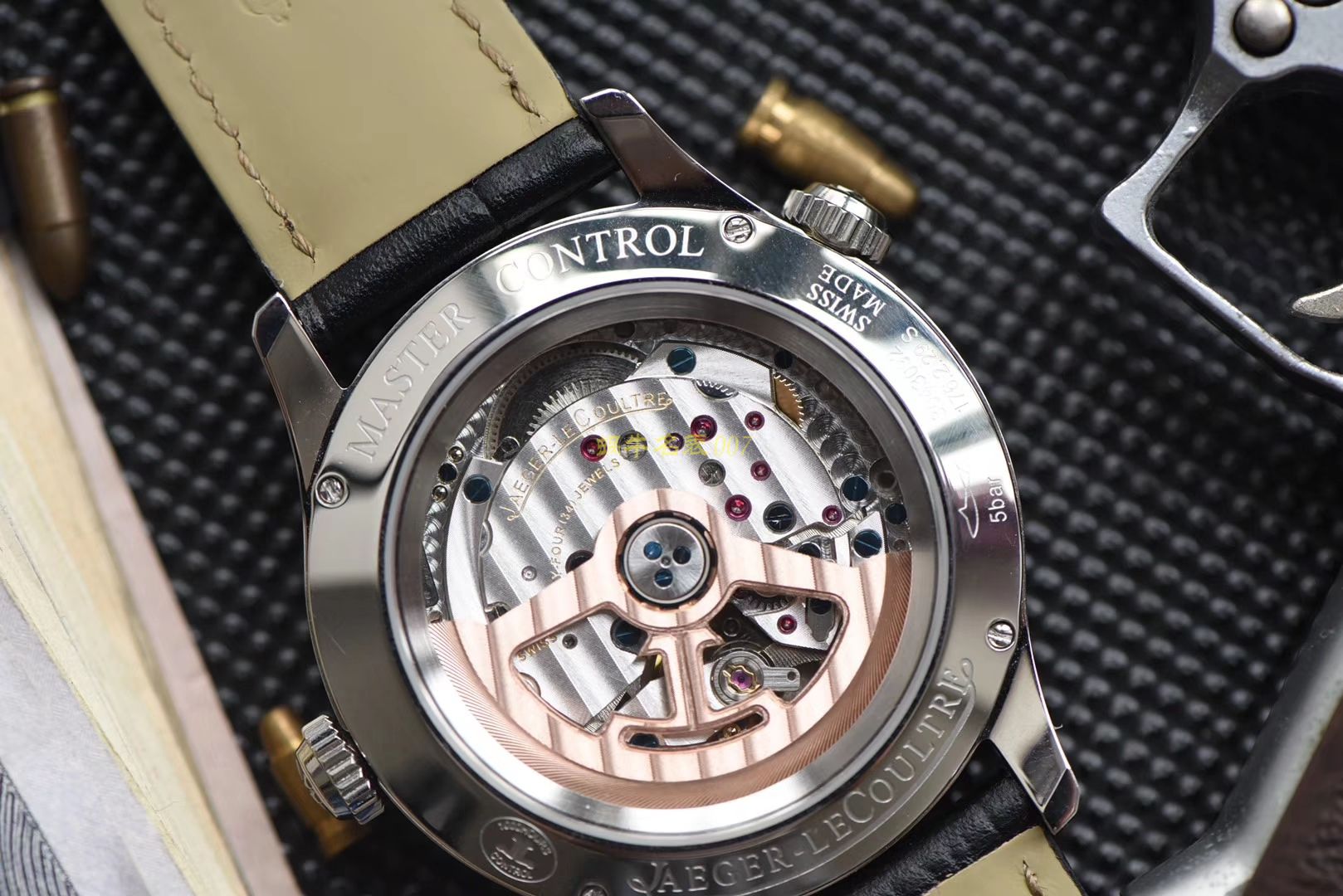 TWA 一比一高仿手表 V2版本 Jaeger-LeCoultre 地理学家大师系列 Q1428421，Q1422421全新升级 多功能 wrist watch   / JJ129