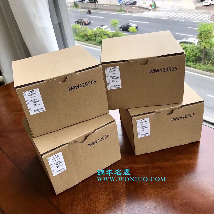 IWC IWC 表柏涛菲诺系列IW356501 wrist watch 【专柜原单】渠道出口订单！原封！缺个经销商印章就是正品！ / WG195