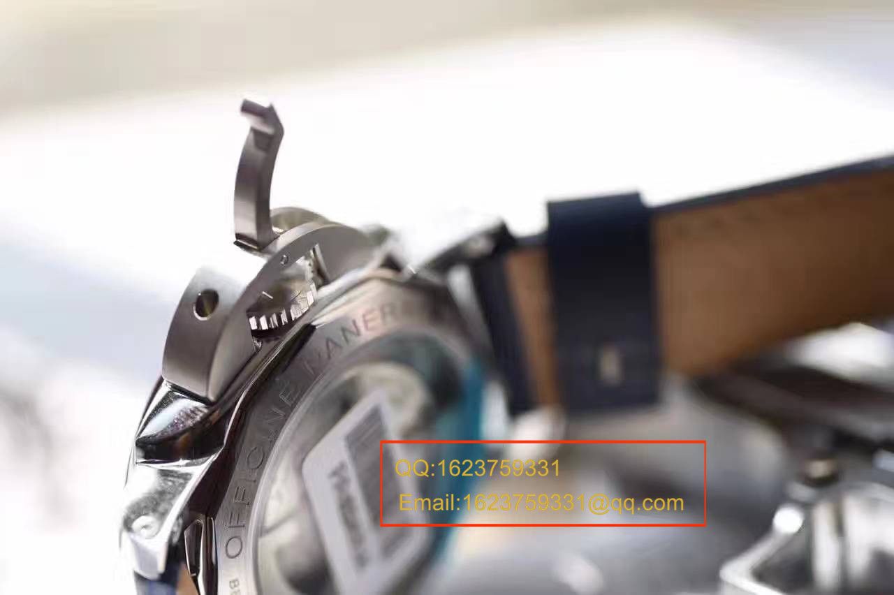  Video analysis Panerai LUMINOR 1950系列PAM00688 wrist watch 一比一超A高精仿【V2版本⭕VS新作pam00688（亚洲size 42mm）】 / VSPAM00688MM