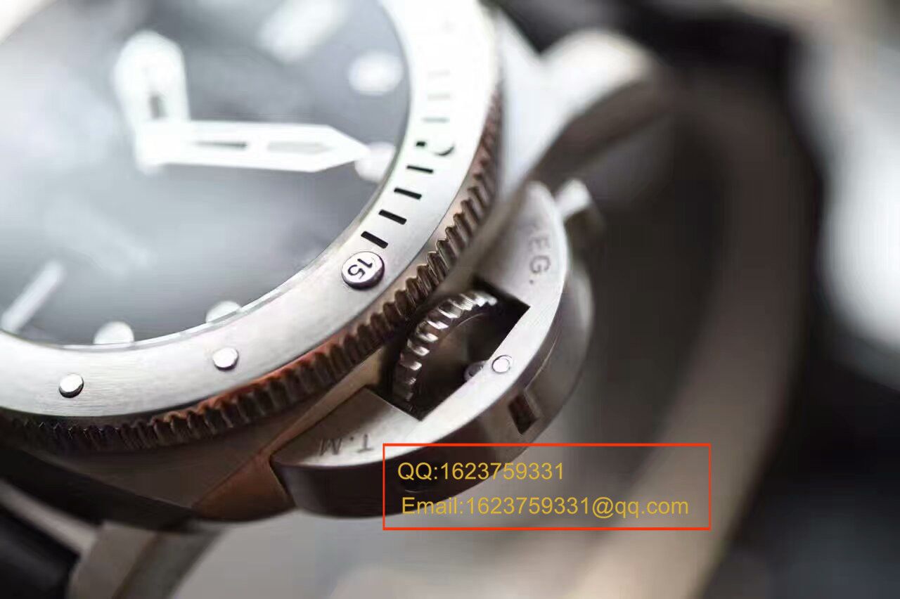  Video analysis Panerai SUBMERSIBLE 潜行系列PAM00682 wrist watch 一比一高仿【XF Factory 新升级版：佩纳海男女都可以佩戴】 / XFPAM00682MM