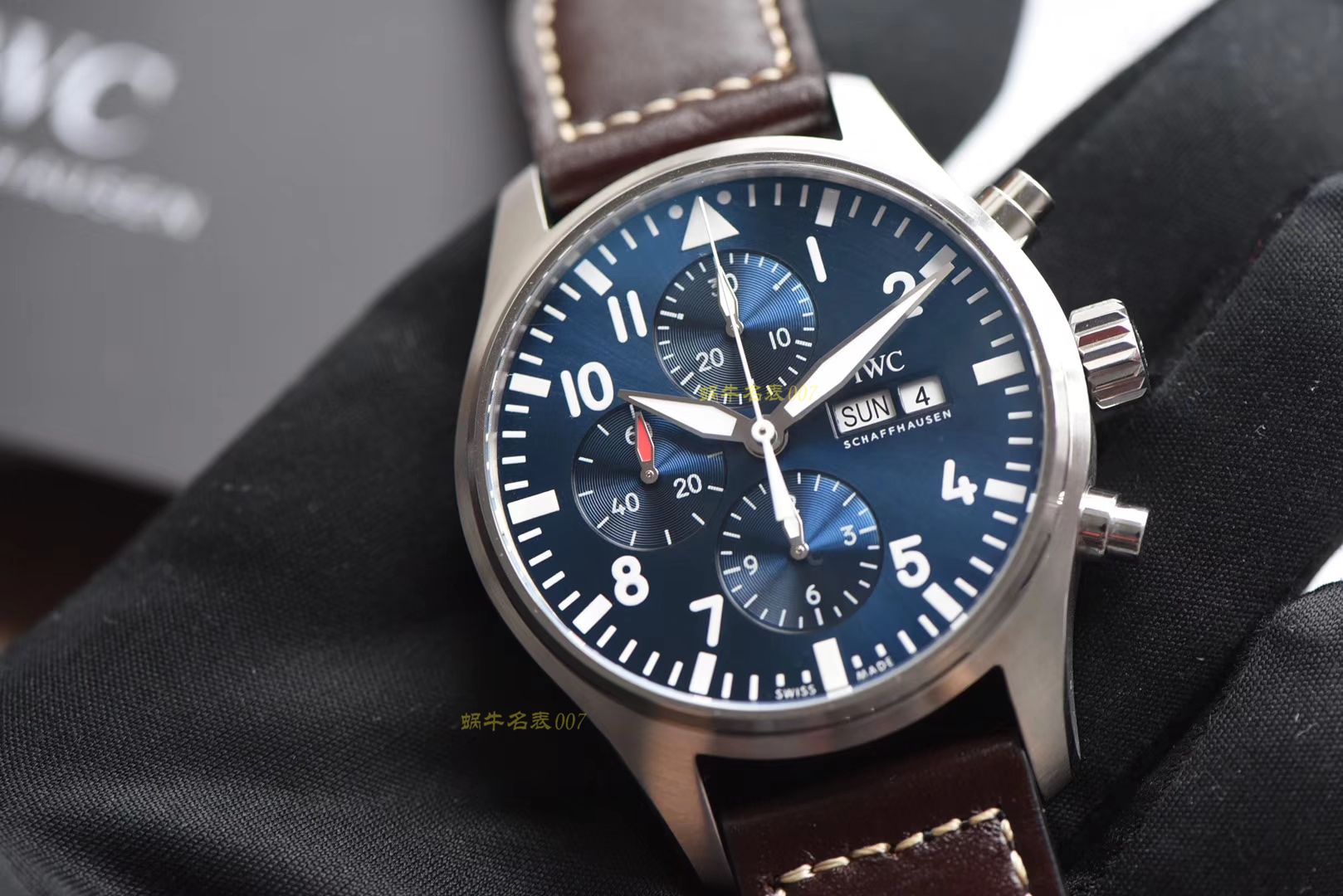 【 Video analysis 、稀缺原单❗最新大全套， IWC 小王子】IWC IWC 表飞行员系列IW377714 wrist watch (小王子) / WG350