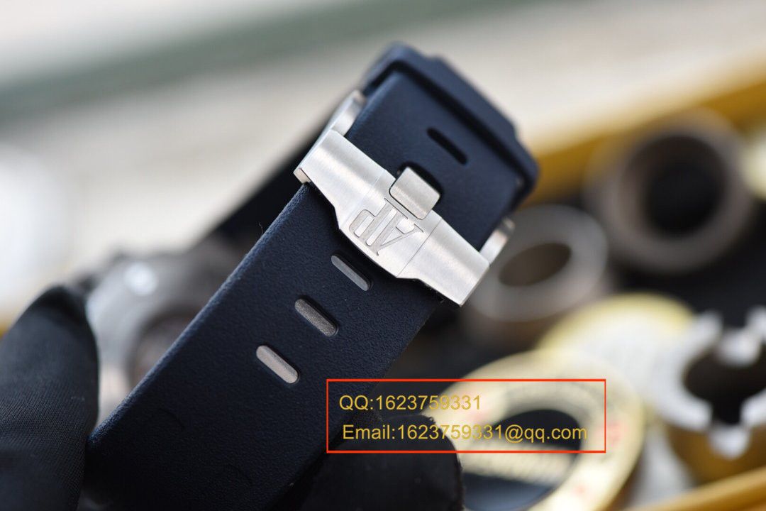  Video analysis JF Factory 一比一超A高仿Audemars Piguet  Royal Oak Offshore 系列26703ST.OO.A027CA.01 wrist watch /Audemars Piguet 蓝莓 / APCB029MM